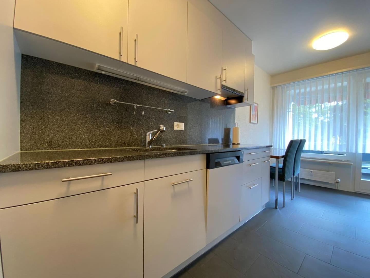 Apartment Arnold Basel Exterior photo